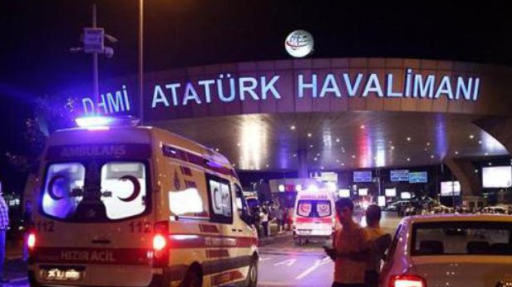 Стали известны "сценарии" теракта в аэропорту Стамбула 