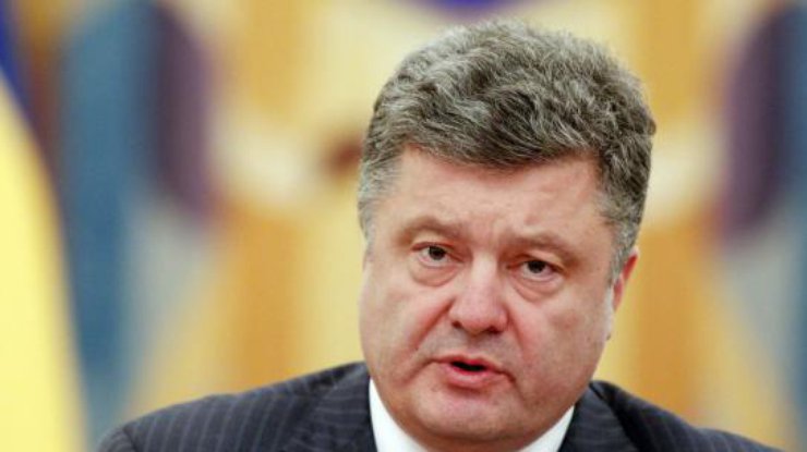 Украине удалось стабилизировать гривну и банковскую систему - Порошенко