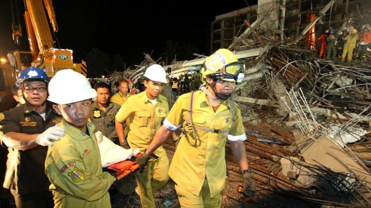 В Таиланде обрушился отель, есть пострадавшие