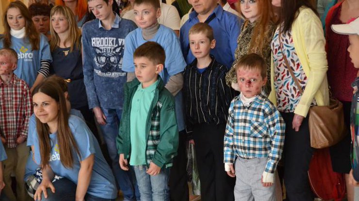 В Киеве прошел первый слет "детей бабочек" / Фото: Яна Смагула 