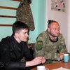 Дмитрий Ярош и Надежда Савченко встретились в зоне АТО (фото)