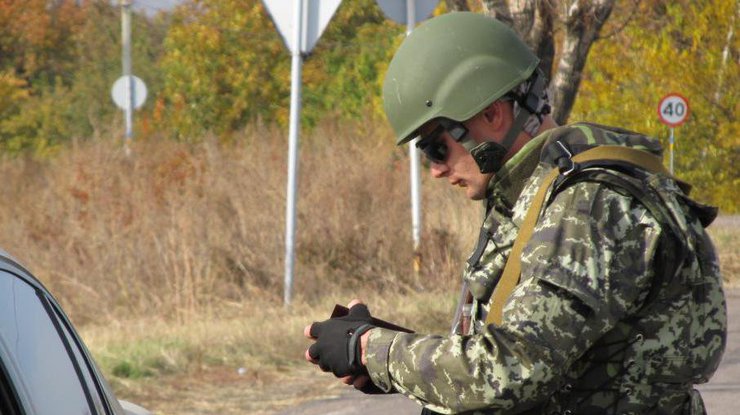 Украинские пограничники задержали злоумышленников, которые пытались провезти в Украину гранаты