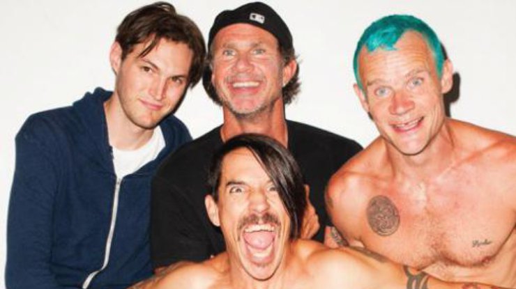 В Беларуси таможенники спутали Red Hot Chili Peppers с Metallica