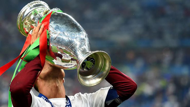 Самые яркие моменты финала Евро-2016 (видео)