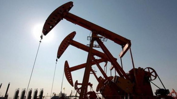 Цены на нефть стремительно катятся вниз 