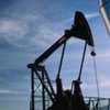 Нефть дешевеет после резкого роста