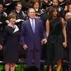 Джордж Буш удивил "танцем" на панихиде (видео)