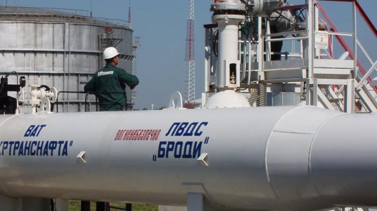 Азербайджан поможет Украине транспортировать нефть