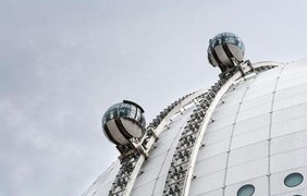 Лифты-шарики находятся в Швеции, расположены на крупнейшей в мире здании Эрикссон Глоб
