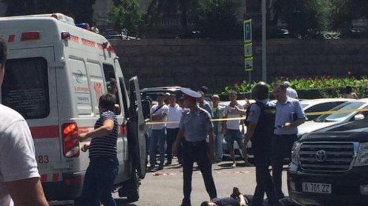 В Алматы полиция задержала одного из нападавших