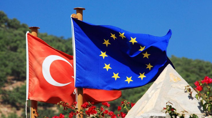 Анкара должна предоставить ЕС гарантии верховенства закона