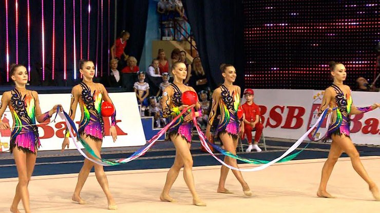 Украинки взяли "серебро" на Кубке мира по художественной гимнастике