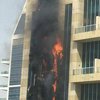 В Дубае горит 75-этажный небоскреб (видео)