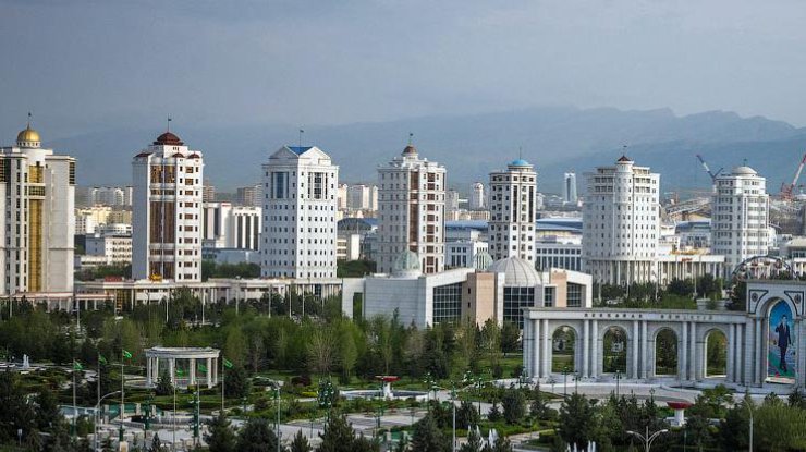 Туркменистан закрывает границу с Казахстаном 