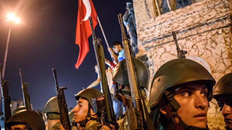 Турецким военным-мятежникам вынесли приговор 