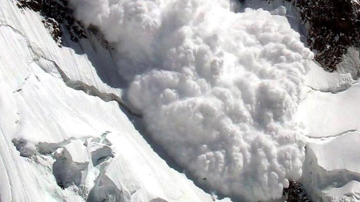 В Перу альпинисты из нескольких стран погибли под лавиной