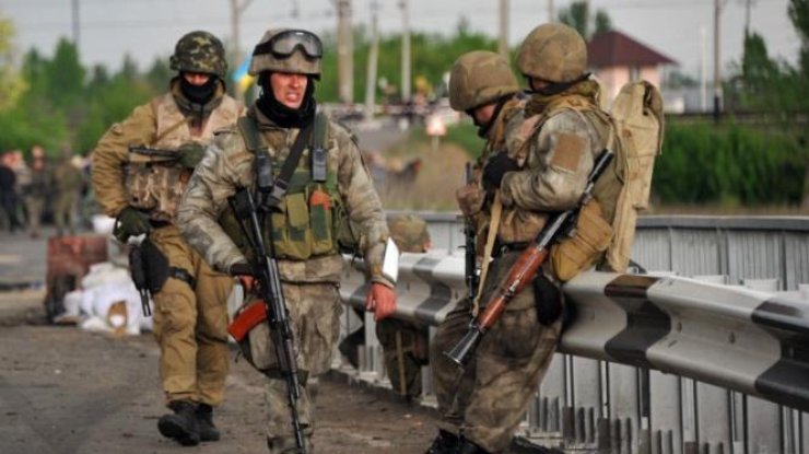 В бою возле Марьянки украинские военные обезвредили 8 боевиков. Фото: АFР
