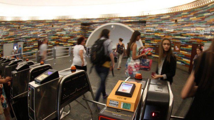 В метро скоро заработает система Visa