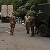 На трассе Житомира грузовик с перекисью врезался в военных (фото)