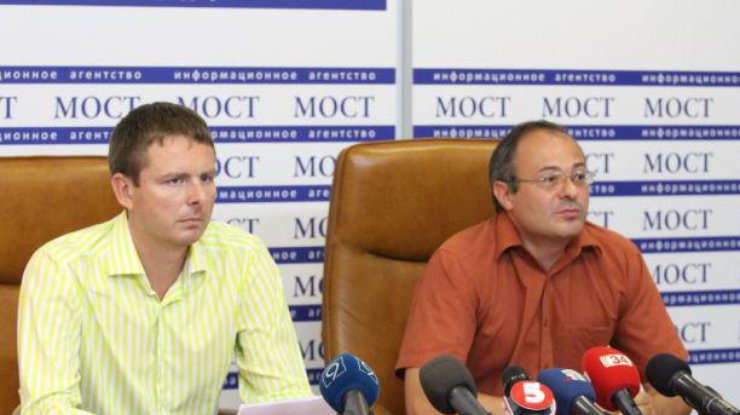 Эксперты прокомментировали лидерство Рычковой в опросе на 27 округе