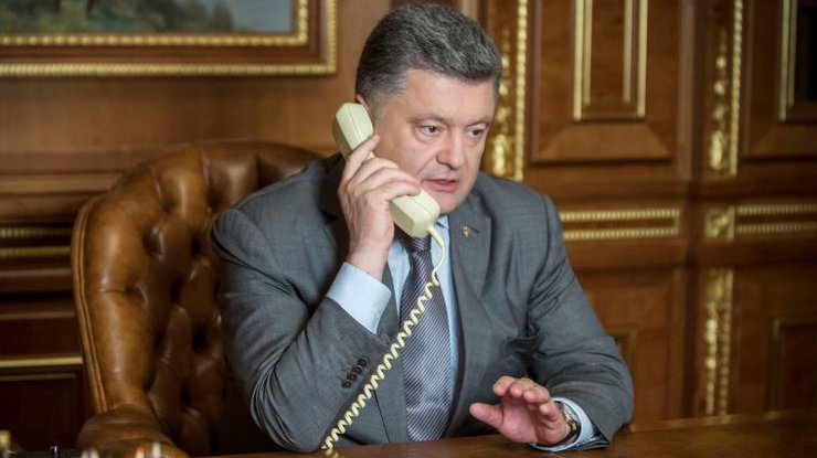 Петр Порошенко провел телефонный разговор с Кристин Лагард