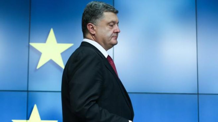 Порошенко призывает НАТО к запуску механизма по деоккупации Крыма