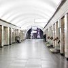 В киевском метро пьяный машинист ударил коллегу в лицо