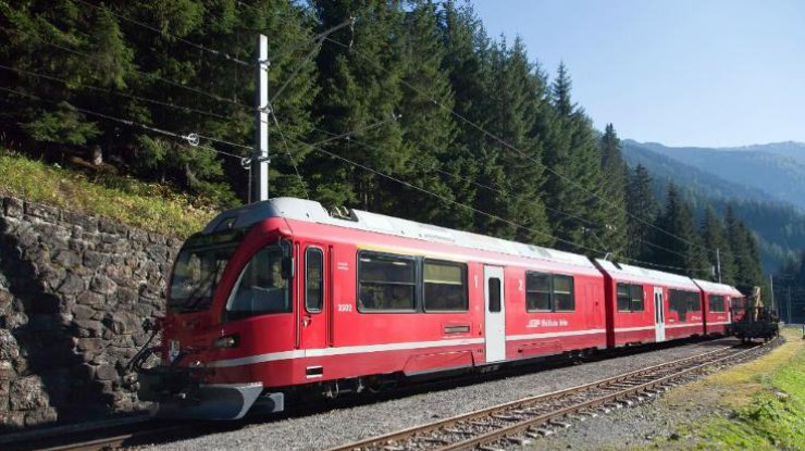 В Швейцарии вооруженный пассажир устроил резню в поезде