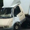 В Киеве грузовик-хлебовоз разорвало на две части (фото)