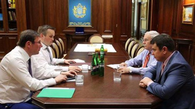 Луценко встретился с Холодницким и Сытником по поводу конфликта между ГПУ, НАБУ и САП