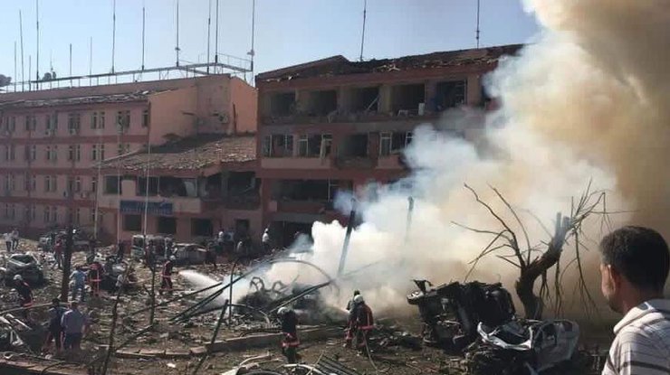 За взрывом стоит запрещенная "Рабочая партия Курдистана"