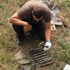 В Славянске рыбак нашел под мостом фугасные снаряды