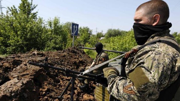 На Донбассе мощный взрыв уничтожил боевиков