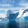 Ученые обнаружили в Антарктиде огромную трещину