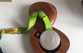 Олимпийский призер продал медаль ради спасения больного ребенка