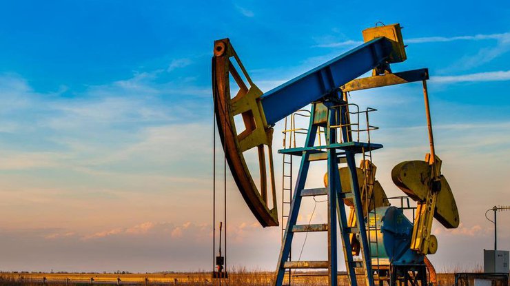 Цена на нефть упала ниже $50 за баррель