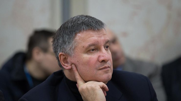 В Раде предлагают уволить Авакова с должности МВД