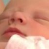 В Англии женщина родила ребенка за 60 секунд у дверей госпиталя (видео) 