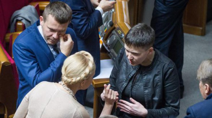 В "Батьквищине" собирают политсовет из-за Савченко