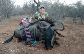 Искусству убивать и потрошить животных научил ее отец еще в 7-летнем возрасте