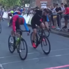 Велогонщик начал праздновать победу на финише и проиграл (видео) 