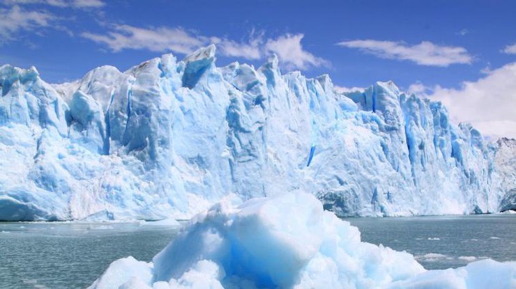 Ученые планируют создать в Антарктиде хранилище льда