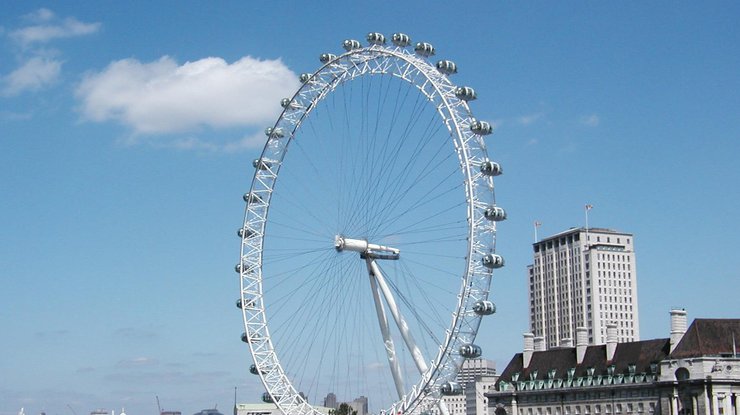 В Киеве построят колесо обозрения по примеру Лондона