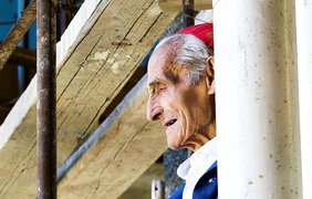 В Испании 91-летний старик в одиночку строит собор 