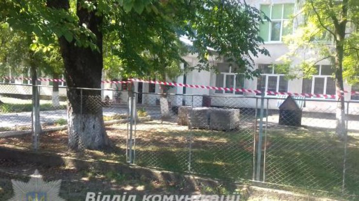 В Закарпатской обл. шестиклассник 1 сентября "заминировал" школу