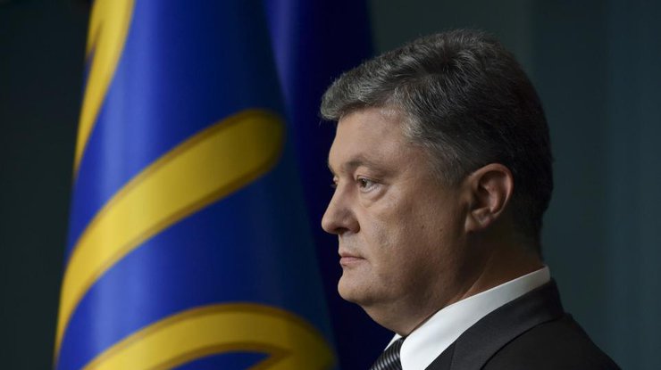 Порошенко наградил украинского режиссера премией имени Довженко