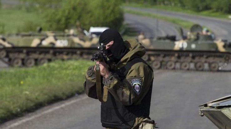 На Донбассе военным удается контролировать ситуацию