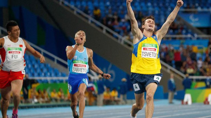 В Рио украинцы завоевали еще три медали