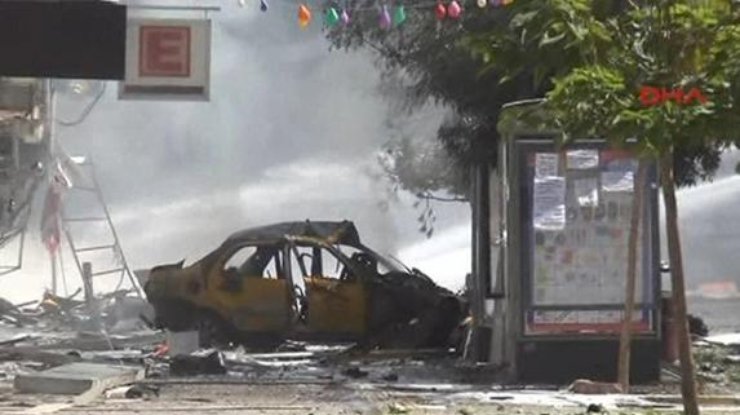 В Турции взорвалось авто 