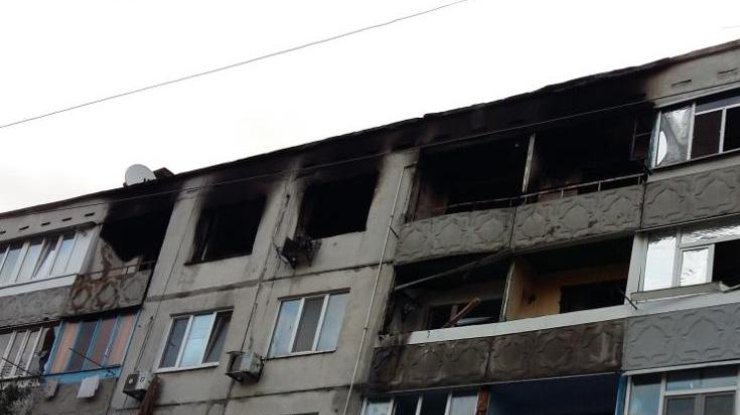 Взрыв в Павлограде: разрушено 5 квартир (фото Государственной службы Украины по чрезвычайным ситуациям)